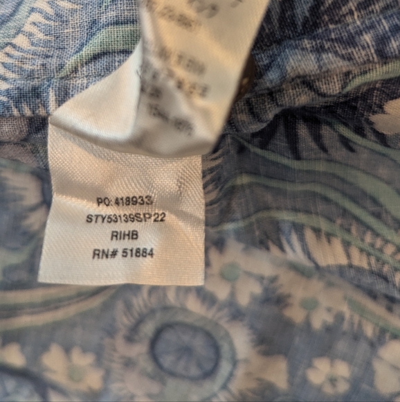 Patagonia Men's Button Up Shirt - Picture 6 of 7